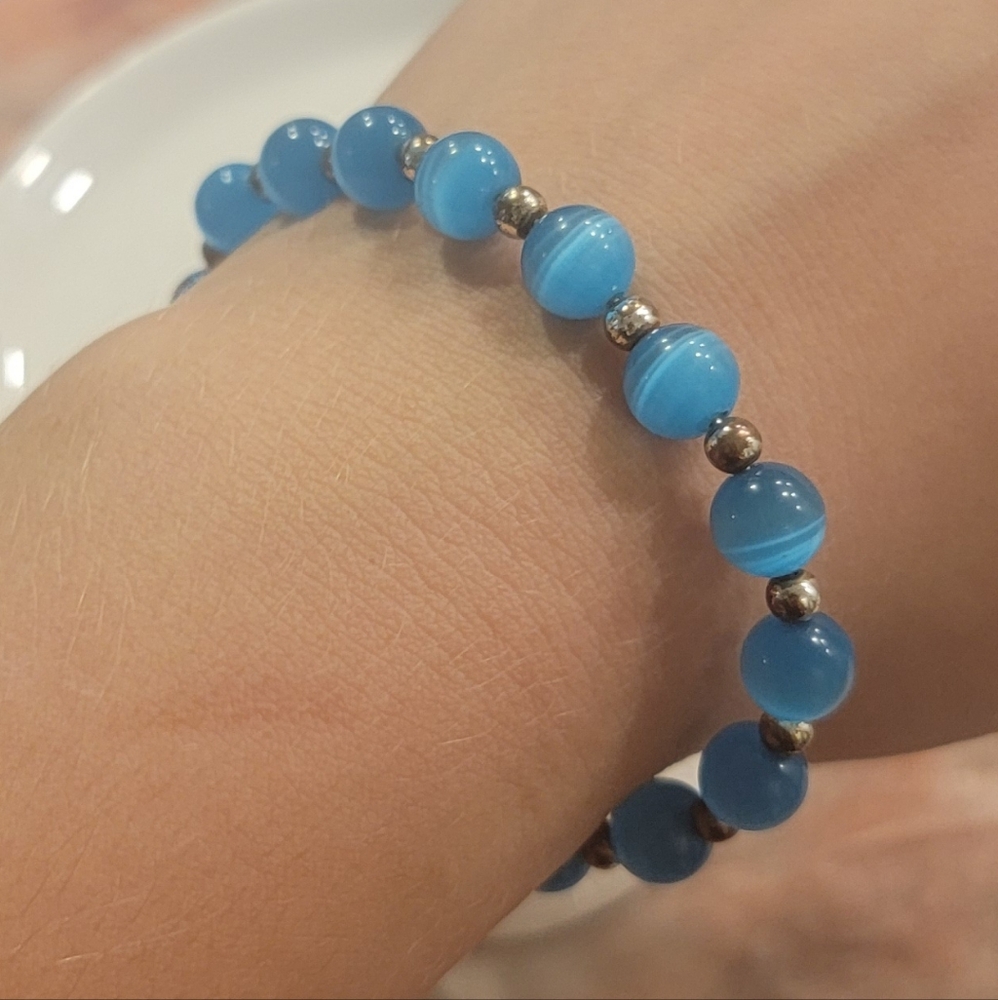 Handmade Elegant Blue Beaded Bracelet